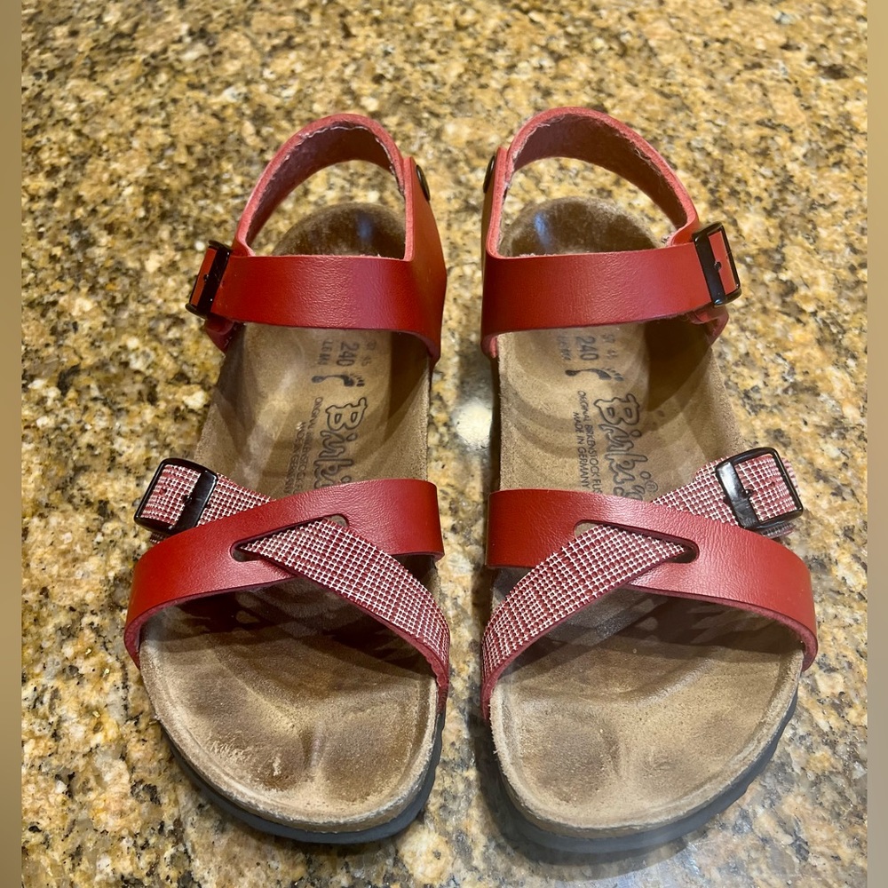BIRKENSTOCK SIZE 37